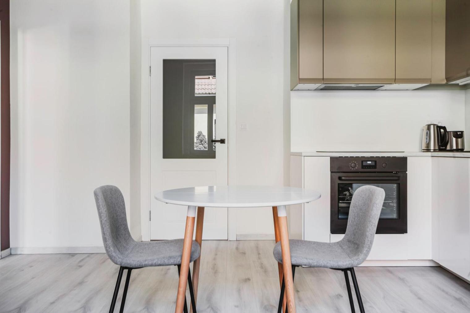 Blueground Rostovska Str Renovated Furnished Prg-19 Praga